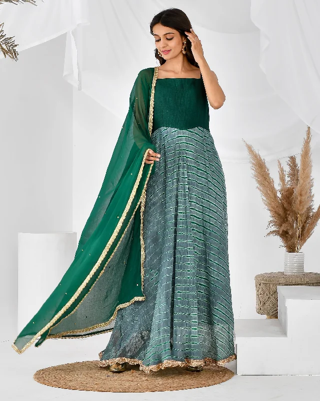 Women's grey and green leheriya set-RANGPUR