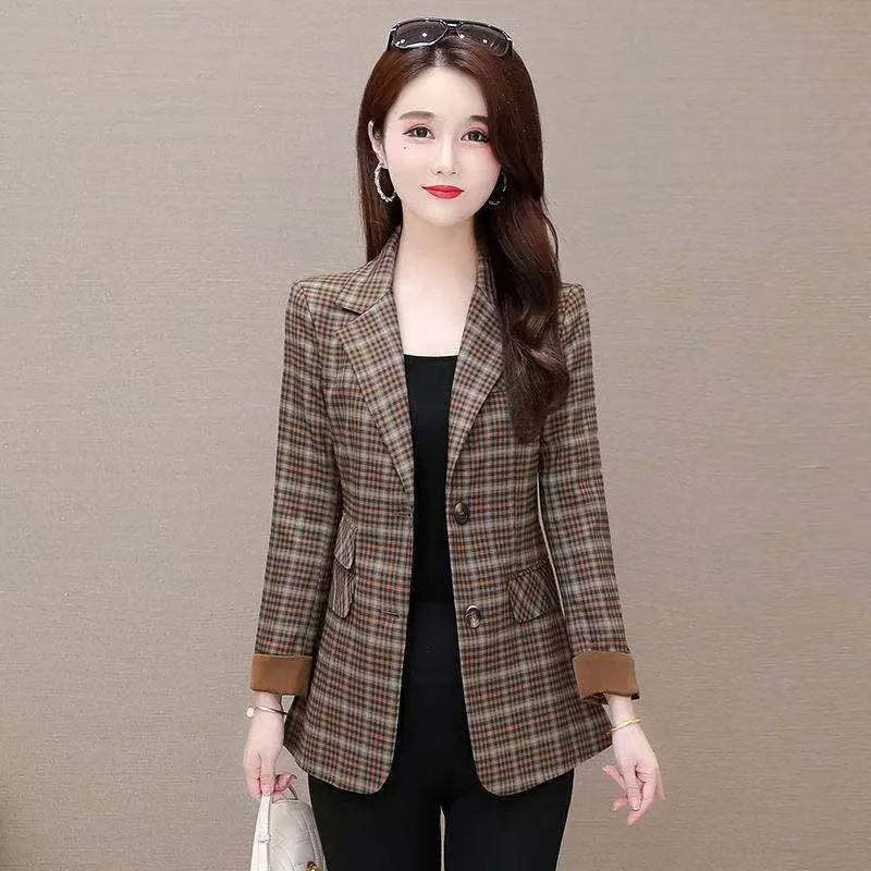 Women's Notched Collar Full Sleeves Single Breasted Plaid Blazers