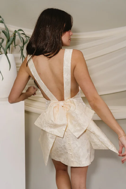 Heritage Minimal Jolie Cream Floral Bow Back Dress