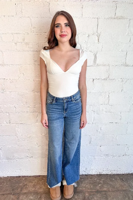 Nori Wide Leg Jeans